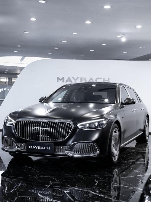 重庆84岚图汽车的售后服务让用户无忧出行，迈巴赫未来的豪华车趋势